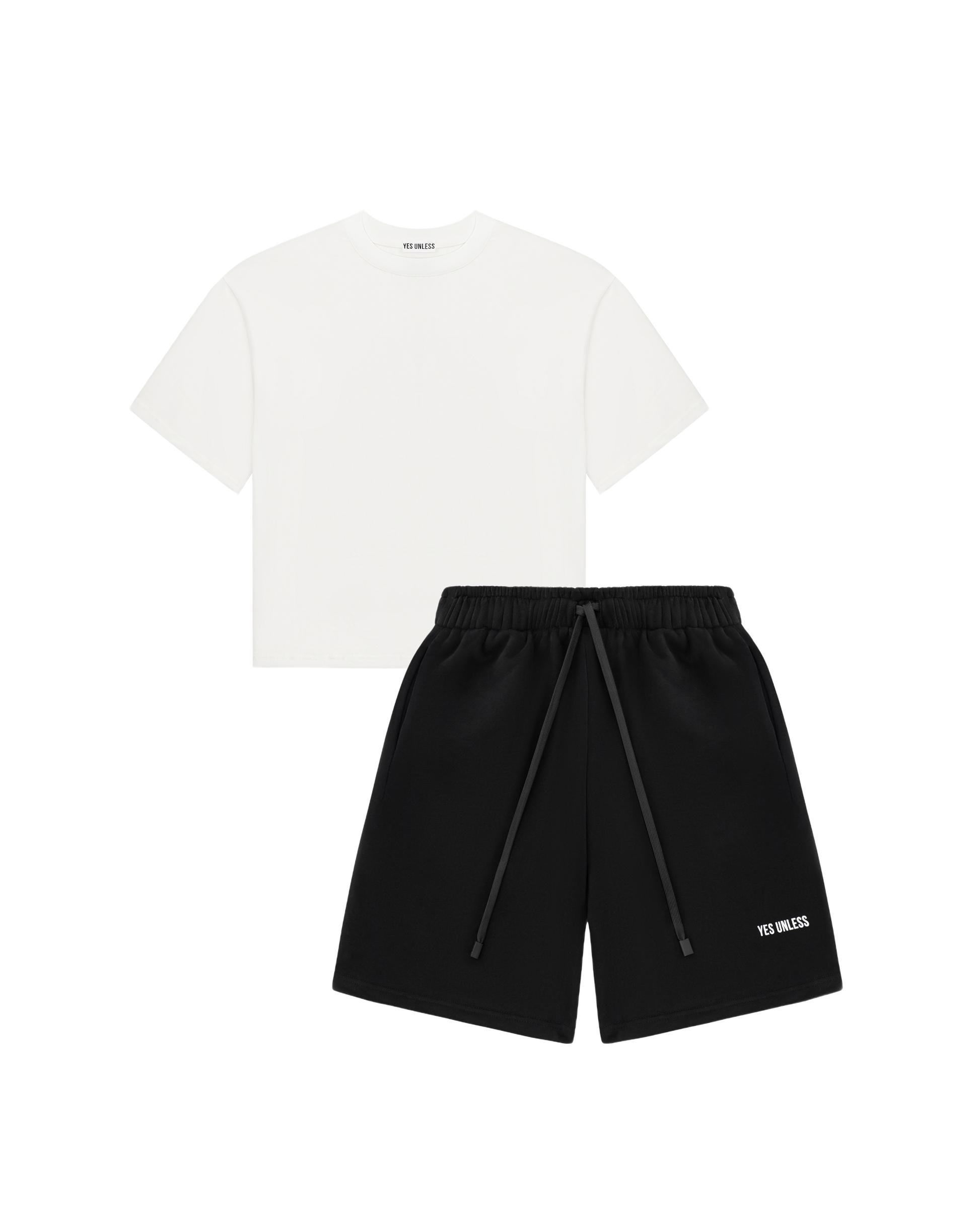 Сет футболка (молочно-біла) та шорти (чорні)