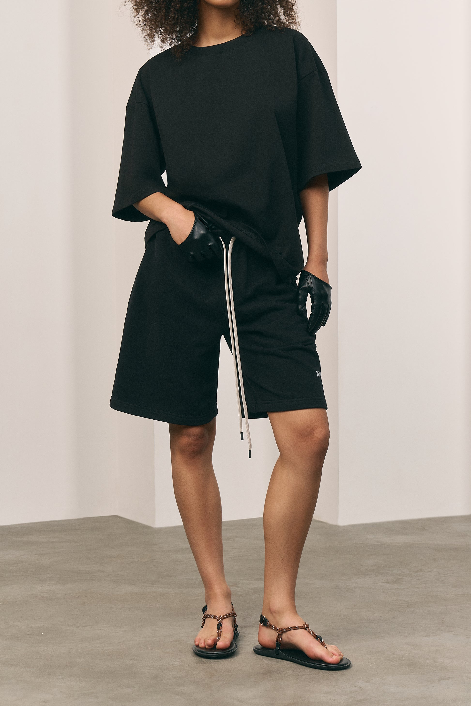 Boxy Fit Shorts - Jet Black (Unisex)
