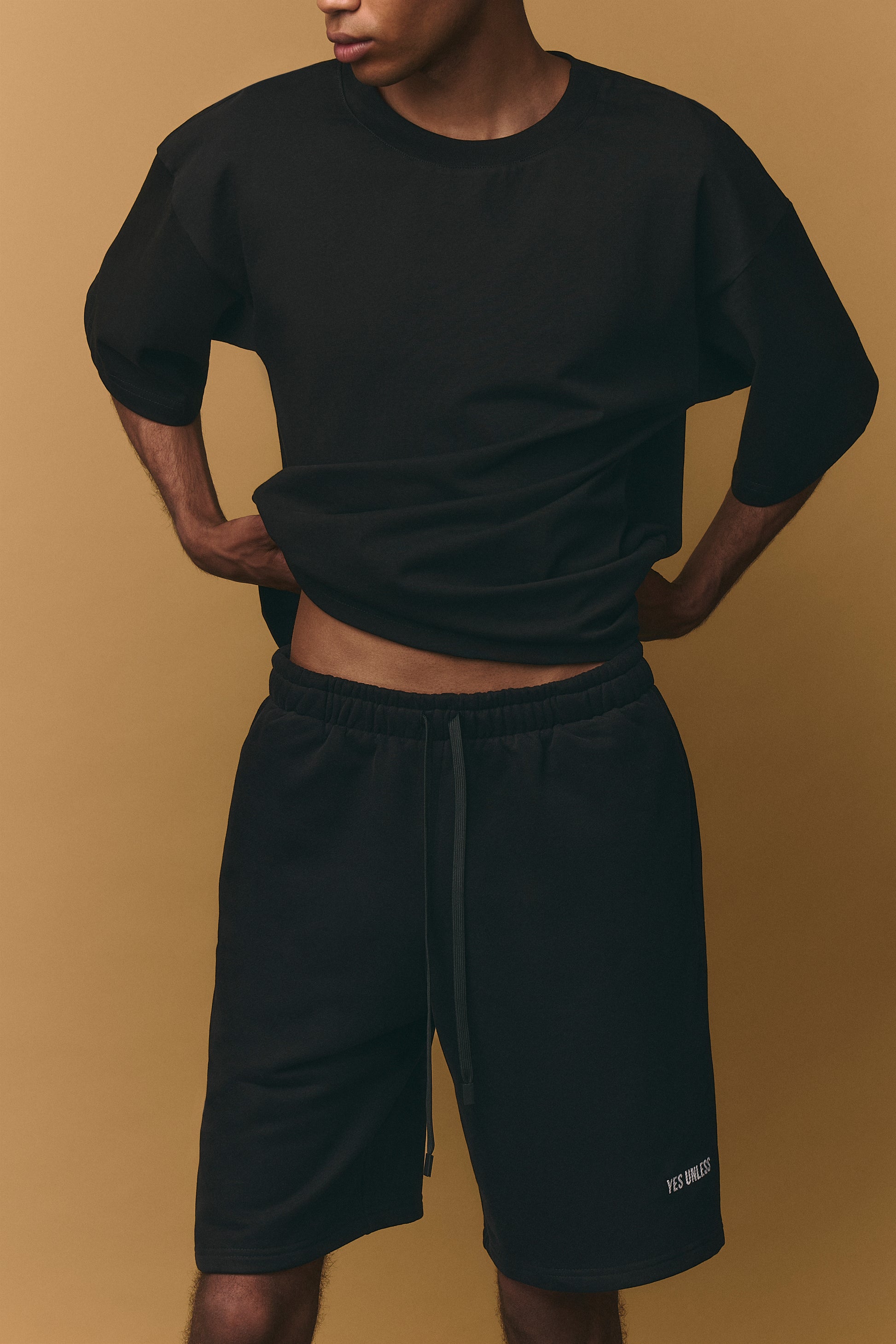 Boxy Fit Shorts - Jet Black (Unisex)